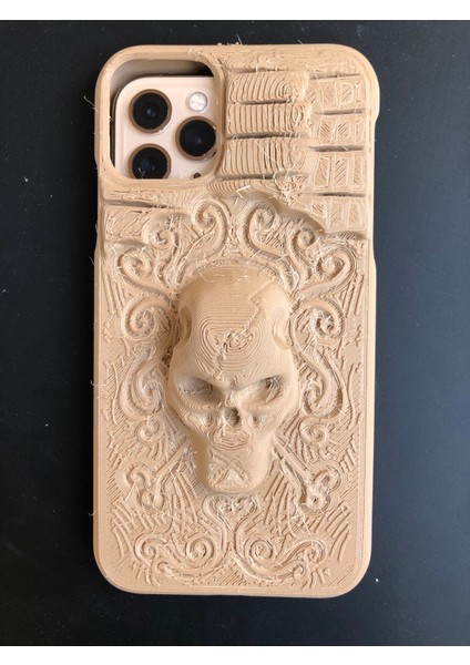 Mario Malagrino'dan iPhone 11 Korsan Kafatası Kılıfı (Yalnızca Kişisel Kullanım Için) (Plastik Aparattır!!!)