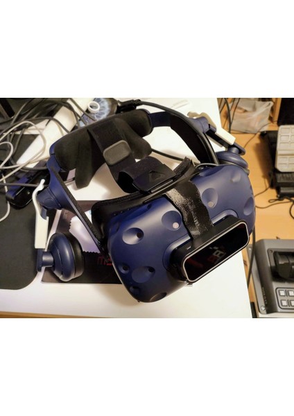 Htc Vive Pro - Leap Motion Tutucu (Plastik Aparattır!!!)