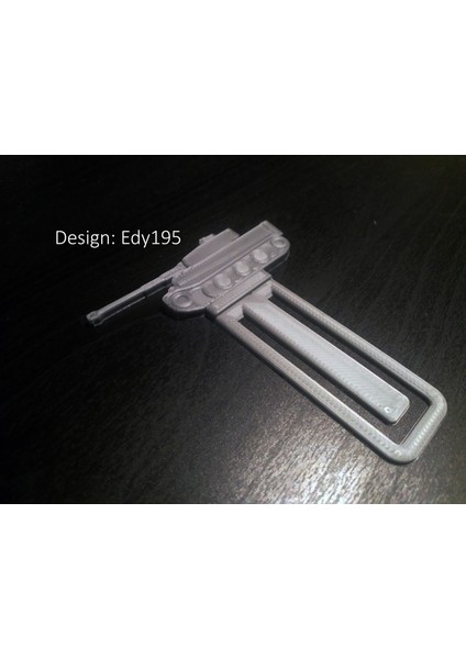 Tiger Bookmark (Plastik Aparattır!!!)