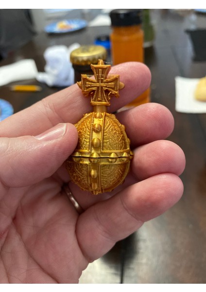 Kutsal El Bombası (Plastik Aparattır!!!)
