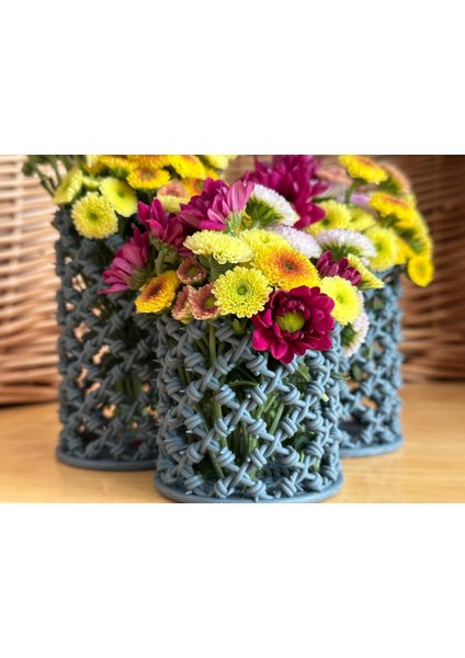 Dikenli Tel Silindirik Vazolar (Plastik Aparattır!!!)