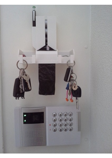 Anahtar Tutucu ve Doggie Çanta Kaka Dispenser (Plastik Aparattır) modelleri