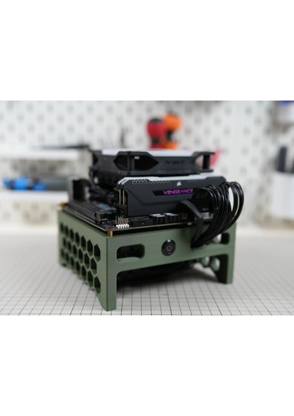 Itx Case Testbench Workbench Pc (Plastik Aparattır!!!)