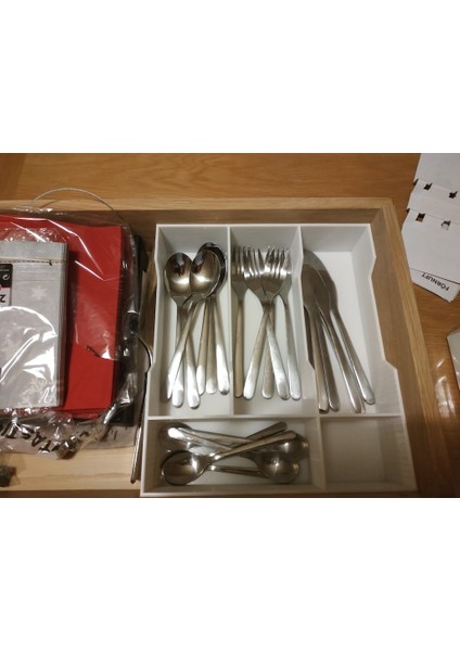 Çatal Bıçak Çekmece Tepsisi (Plastik Aparattır!!!) modelleri