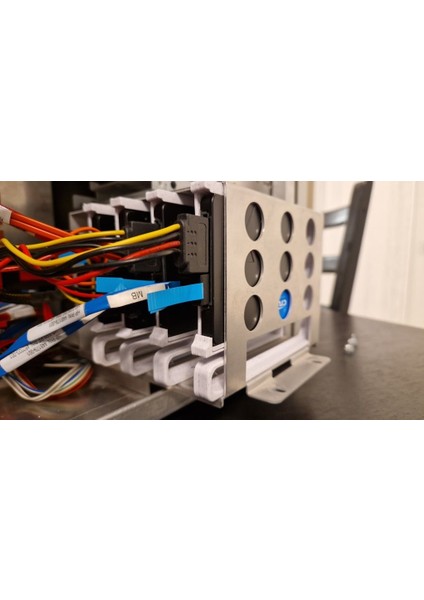 Aletsiz 3,5 - 2,5 SSD Adaptörü (Plastik Aparattır!!!)