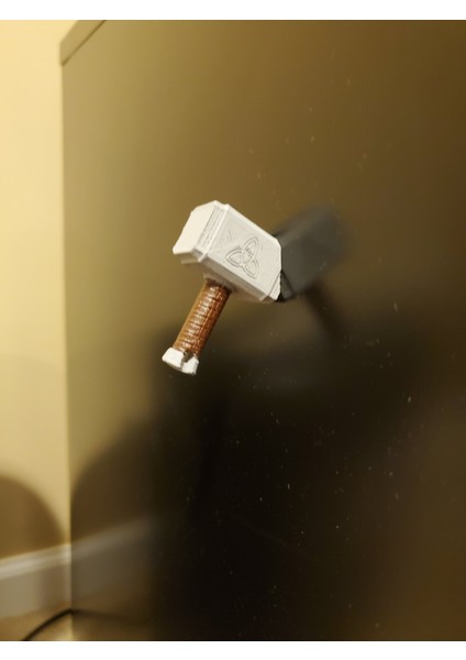 Thor'un Çekici (Mjolnir) Buzdolabı 10MMX2MM Mıknatıs (Plastik Aparattır) indirimleri