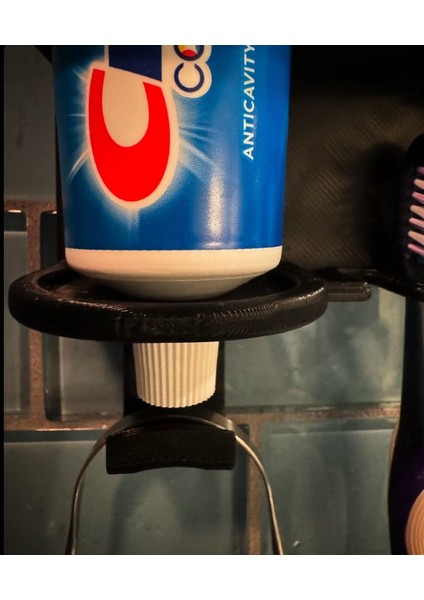 Diş Macunu / Diş Fırçası / Dil Kazıyıcı Tutucu (Plastik Aparattır) fırsatları