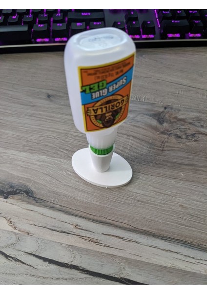 Gorilla Süper Yapıştırıcı Standı - Kolay Erişim (Plastik Aparattır!!!)