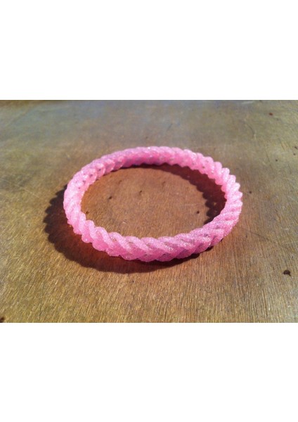 Bölünmüş Örgü Bileklik (Plastik Aparattır)