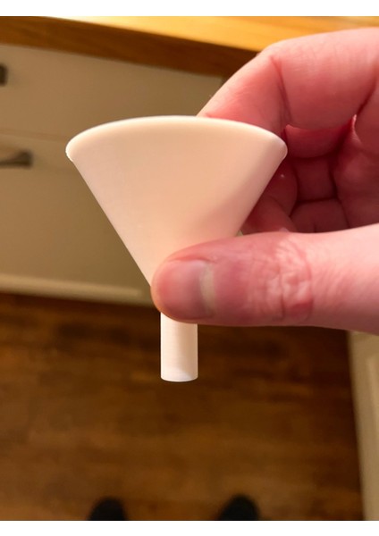 Çok Küçük Huni 10MM (Plastik Aparattır!!!) fırsatları