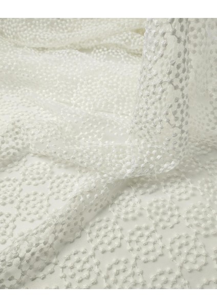 Beyaz Renkte Simli Tül (En 140 cm x Boy 320 Cm)
