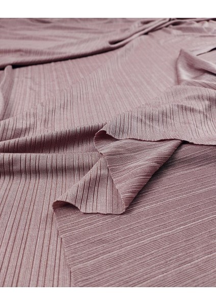 Küllü Pembe Renkte Jarse En 130 cm X Boy 390 cm