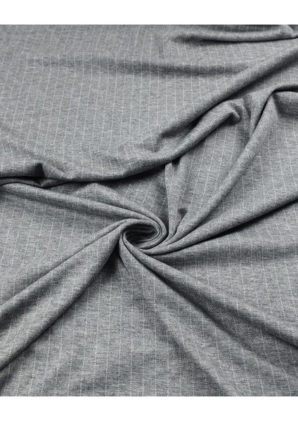 Gri Üzeri Boyuna Çizgili Interlok Örme (En 150 cm x Boy 210 Cm) indirimleri