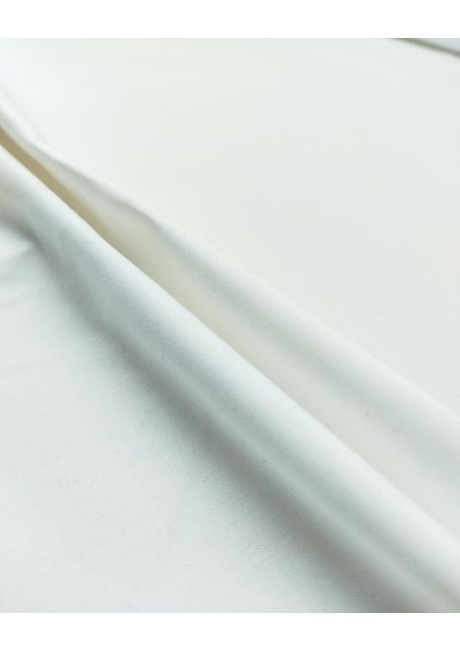 Beyaz Renkte Gabardin (En 150 cm x Boy 150 Cm) indirimleri