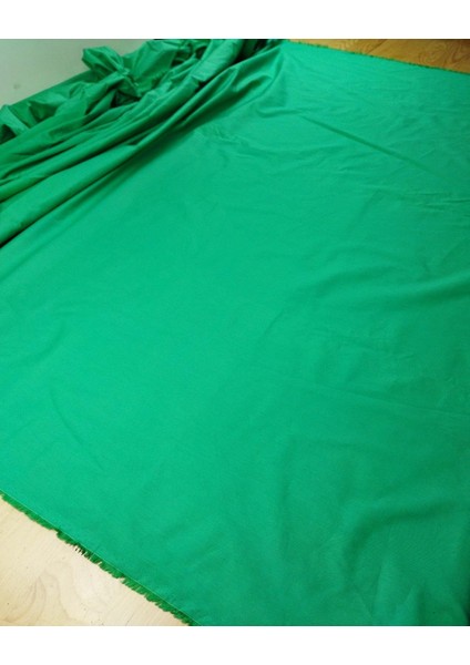 Yeşil Renkte Pamuklu Dokuma (En 150 cm x Boy 210 Cm) indirimleri