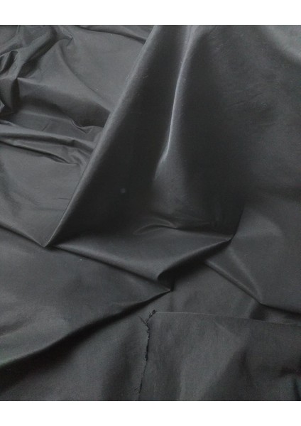 Siyah Renkte Pamuk Sentetik Gabardin (En 150 cm x Boy 260 Cm)