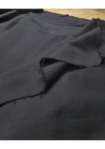 Siyah Renkte Pamuk Sentetik Gabardin (En 150 cm x Boy 260 Cm) modelleri