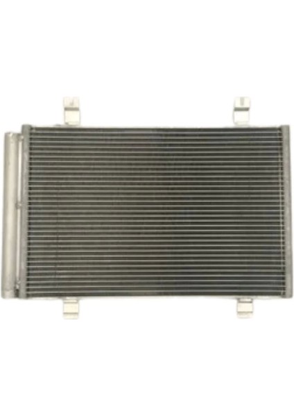 Klima RADYATÖRÜ 550X352X16 – 9531063J000 WISCO - Suzuki Swift1.3. 1.5 05 ve Sonrası uyumlu