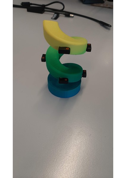 Spiral USB Tutucu (Plastik Aparattır!!!) fırsatları