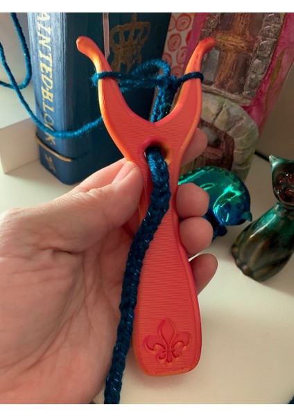 Fleur De Lucet (Örgü Çatalı, Kordon Yapma Aleti) (Plastik Aparattır!!!) fırsatları