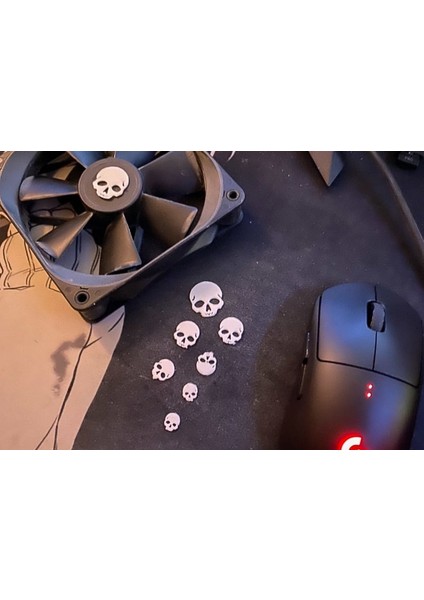 Apex Legends 20 Bomba Pc Fan Kafatasları Veya Pc Için Dekorasyon (Plastik Aparattır!!!)