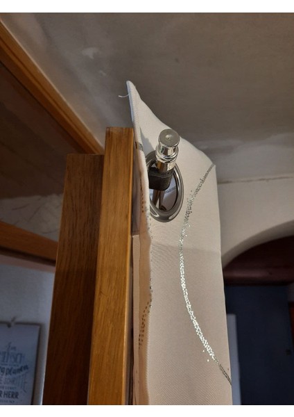 Bir Kapı Için Perde Ray Braketi - Braket Tutucu Perde Veya Perde Çubuk Kapısı (Plastik Aparattır) indirimleri