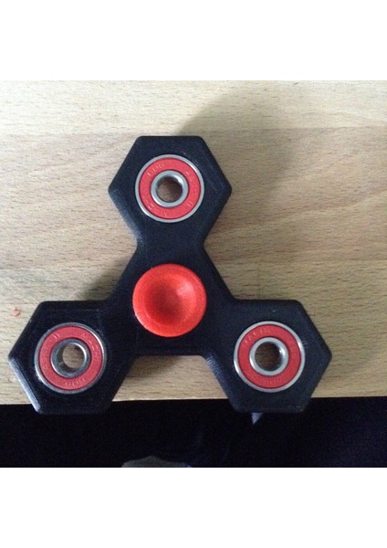 Fidget Spinner (Plastik Aparattır)