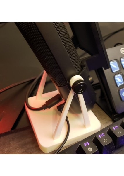 Kısa Elgato Mikrofon Standı (Plastik Aparattır!!!)