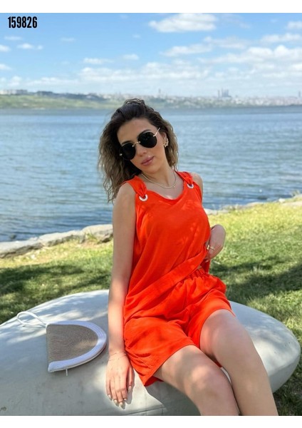 Kadın Kolsuz V Yaka Kuş Gözü Detay Bluz Short Aerobin Ikili Takım-Son Görsel Hediyemizdir.
