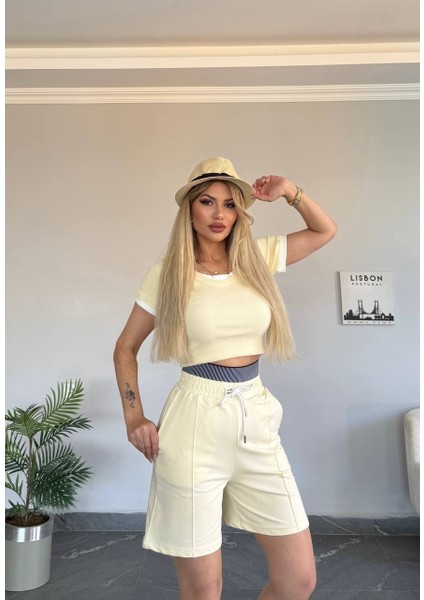 Kadın Yeni Sezon Üst Ikili Görünüm Kaşkorse Kumaş Şort Yüksek Bel Takım fiyatları