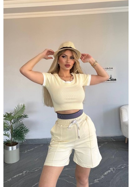 Kadın Yeni Sezon Üst Ikili Görünüm Kaşkorse Kumaş Şort Yüksek Bel Takım
