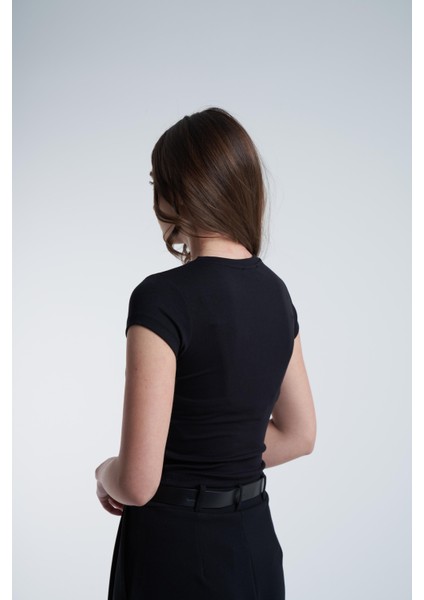 Taş Detaylı Kısa Kol Ribana Bluz fiyatları