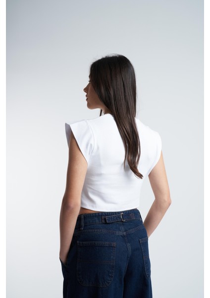 Kolsuz Kısa Beyaz Bluz fırsatları