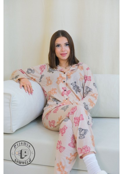 Açık Bej Ayıcık Desenli Düğmeli Uzun Kol Kadın Pijama Takımı fiyatları