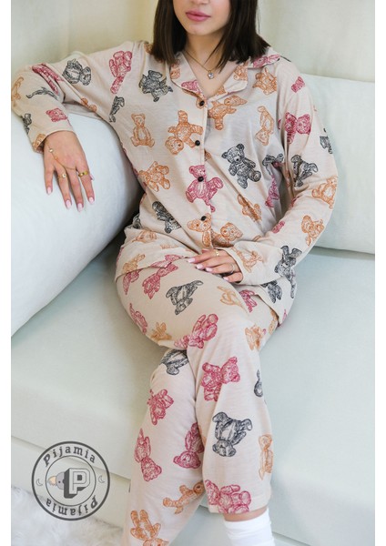 Açık Bej Ayıcık Desenli Düğmeli Uzun Kol Kadın Pijama Takımı
