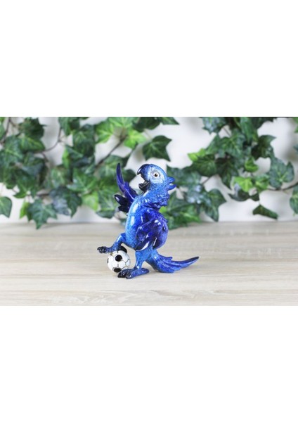 Biblo Mavi Futbolcu Papağan Dekoratif Obje 14CM Polyester Joga Bonito 1 Adet