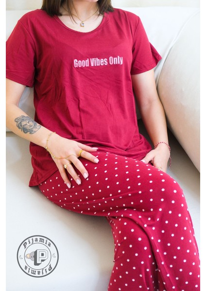 Fuşya Puantiye Desenli Kısa Kol Kadın Pijama Takımı
