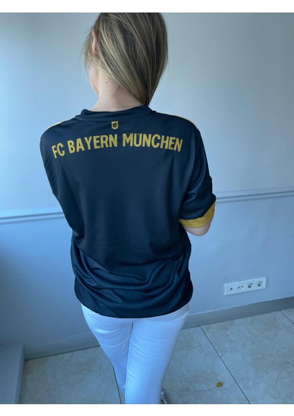 Fc Bayern München Özel Tsarım Gold-Siyah 21/22 Sezon Kısa Kol Yetişkin Forma T-Shrt indirimleri