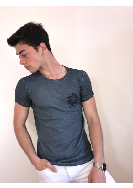 Unisex Bisiklet Yaka Baskılı Yıkamalı T-Shirt