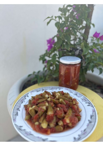 660 cc Cam Kavanozda Domates Soslu Taze Bamya Konservesi