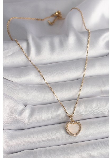 316L Çelik Gold Renk Zincir Zirkon Taşlı Beyaz Mineli Kalp Model Kadın Kolye fiyatları