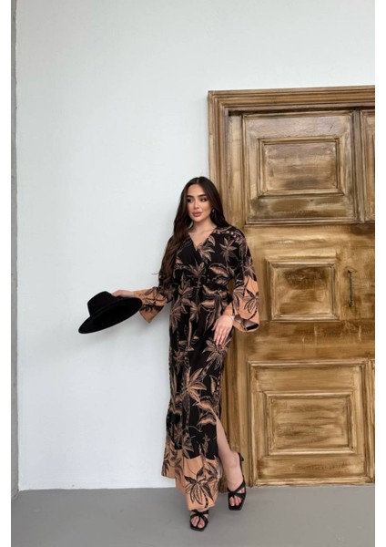 Tropikal Yaprak Desenli Uzun Kadın Elbise fırsatları