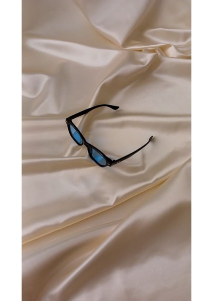 Mihrishine Yeni Sezon Renkli Cam Güneş Gözlüğü fırsatları