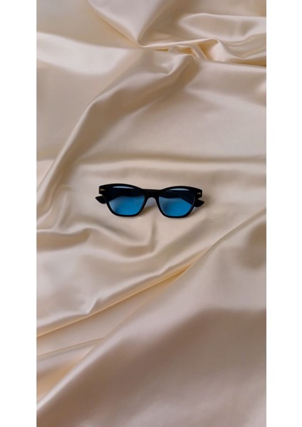 Mihrishine Yeni Sezon Renkli Cam Güneş Gözlüğü indirimleri