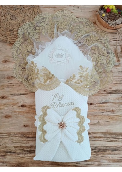 Yenidoğan Pamuk Taç Benim Prensesim Nakışlı Trilüks Kundak Bebek Battaniyesi Ekru