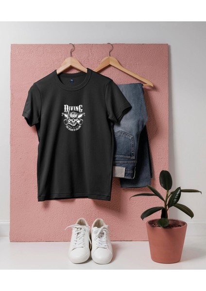 Oversize Scuba Diving Kuru Kafa Tasarım T-Shirt
