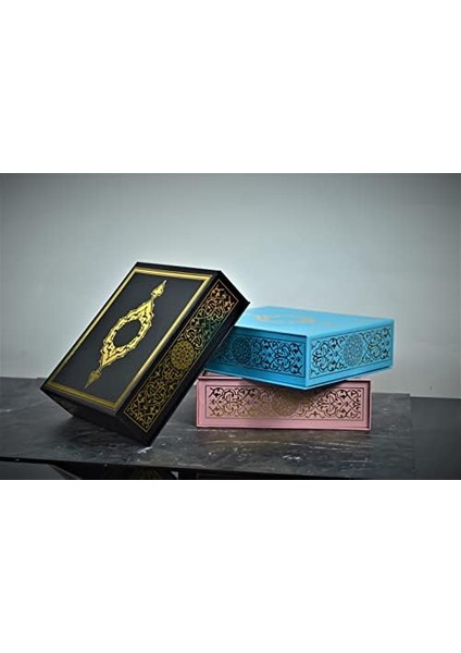 Pembe Lüks Yaldız Baskılı Hediye Kutusu "26 cm x 22 cm x 7.5 Cm" 8691441581184599