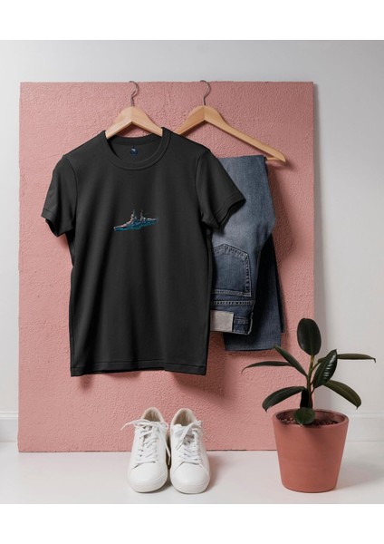 Oversize Kruvazör / Savaş Gemisi / Kamuflaj Tasarım T-Shirt