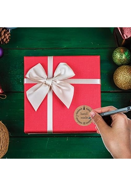 Yazılabilir Yılbaşı Sticker - Paketleme Etiketi - 80 Adet Kraft Görünümlü Etiket - 3.7 cm Çapında Hediye Paketleri Için 5 Farklı Tasarım