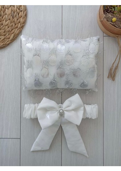 Yenidoğan Izmir Incisi Tül Işlemeli Pamuklu Fiyonklu Kundaklı Lüks 3lü Alt Açma Seti Gümüş indirimleri